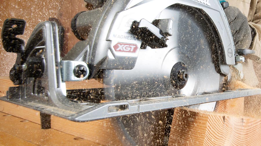 scie circulaire sans fil 40 V max Li-Ion RS002G Makita scie circulaire sans fil 40 V max Li-Ion RS002G Makita